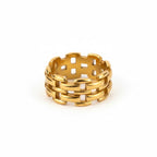 ALIÉA Leyla ring i 18K forgyldt rustfrit stål med et markant og elegant kædedesign